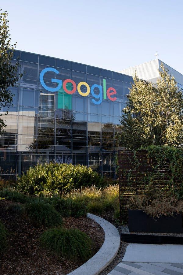 Alphabet Inc. (NASDAQ:GOOG): A Strategic Entry Point for Investors
